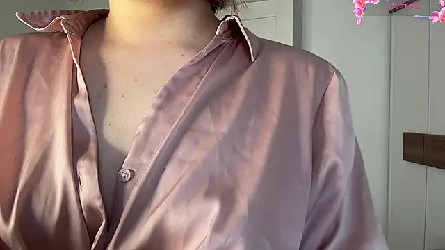 VerniceEngelking online show from July 12, 6:14 am