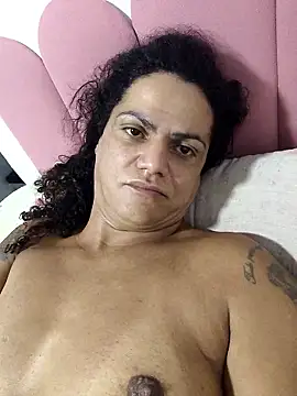 fabiolabarros online show from January 9, 2:18 am