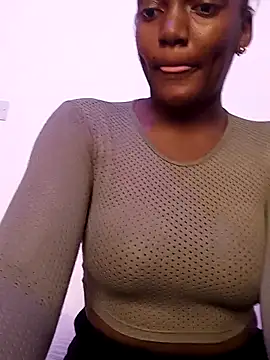 Snapshot of Its_Makena chatting on September 17, 6:26 am Its Makena online show from September 17, 6:26 am