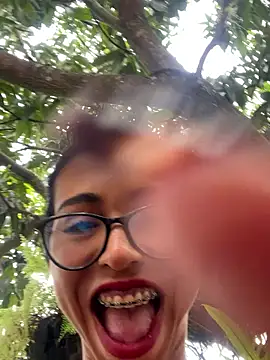 Emma  cumlovee online show from March 1, 9:48 pm