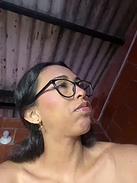 Emma  cumlovee online show from May 8, 11:47 am