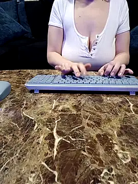 Jeannie 69 andahalf online show from February 2, 1:04 am