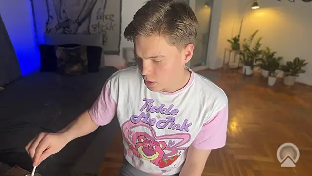 RusBradPitt online show from February 10, 3:33 pm