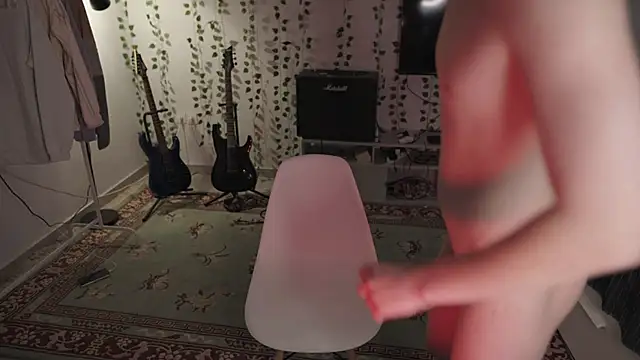 Snapshot of RusBradPitt chatting on November 7, 12:31 pm RusBradPitt online show from November 7, 12:31 pm