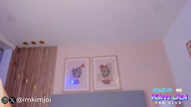 KiimJoi online show from November 20, 1:12 pm