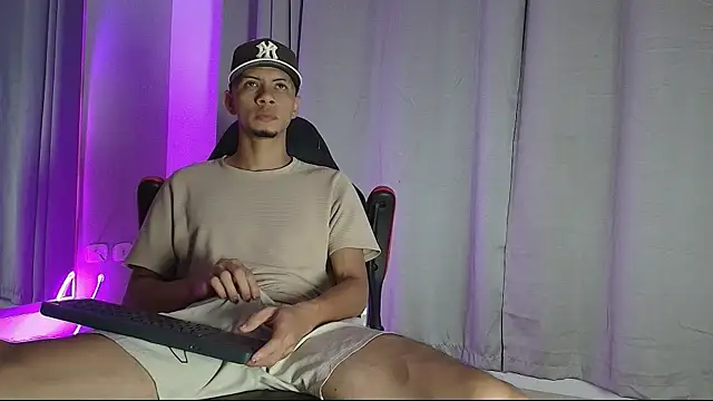 DustinandJordan online show from October 1, 5:56 am