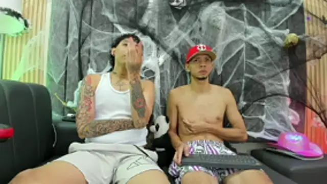 DustinandJordan online show from October 26, 4:46 am