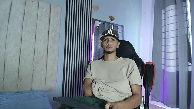 DustinandJordan online show from November 22, 12:04 pm