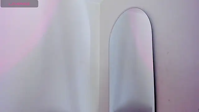 Viioleett cum online show from May 15, 2:15 pm