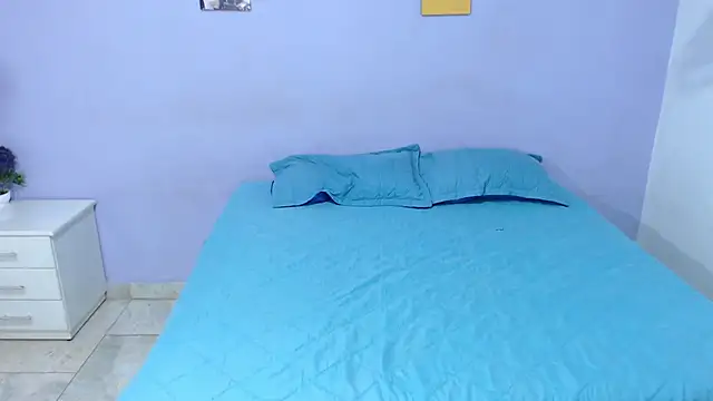 onixandghosty1 online show from October 29, 7:02 pm