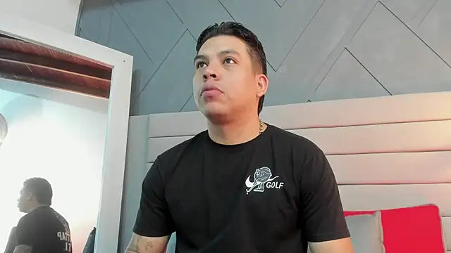 Dominic Taylor  online show from September 15, 11:43 am