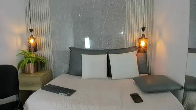 Dominic Taylor  online show from October 24, 3:27 am