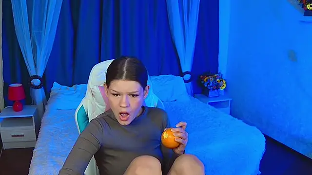 Lunamytrend online show from September 26, 12:23 pm