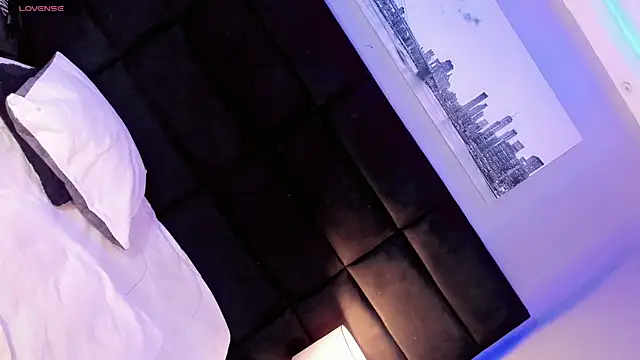 Ana Paaula23 online show from November 11, 8:47 pm