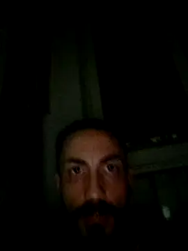 Snapshot of Robe420 chatting on November 17, 3:21 am Robe420 online show from November 17, 3:21 am