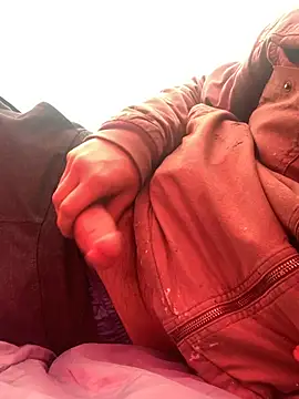 Snapshot of Allinside666 chatting on November 29, 4:29 pm Allinside666 online show from November 29, 4:29 pm