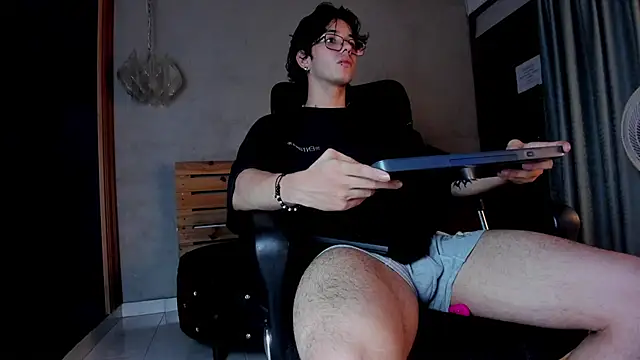 Markuss   online show from October 18, 2:57 am