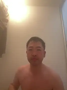 shin0689 online show from March 7, 11:10 pm