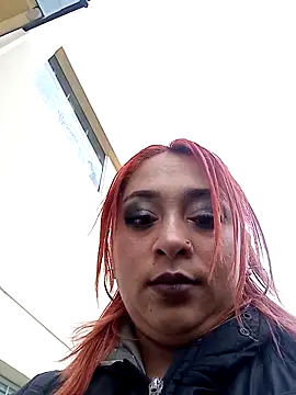 Snapshot of Mariana-94 chatting on October 21, 11:42 am Mariana-94 online show from October 21, 11:42 am