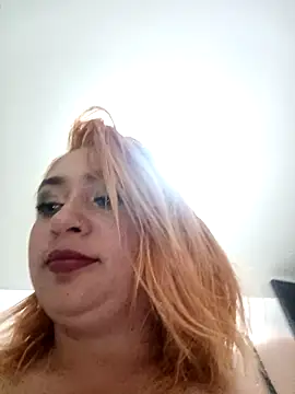 Snapshot of Mariana-94 chatting on December 2, 10:28 am Mariana-94 online show from December 2, 10:28 am