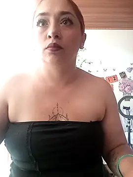 Snapshot of Mariana-94 chatting on November 2, 6:13 pm Mariana-94 online show from November 2, 6:13 pm