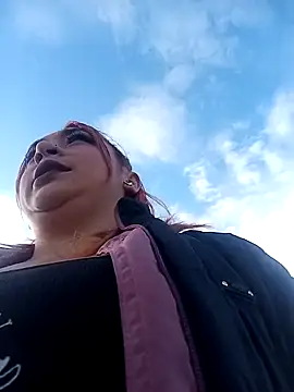 Snapshot of Mariana-94 chatting on November 18, 11:57 am Mariana-94 online show from November 18, 11:57 am