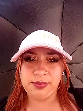 Snapshot of Mariana-94 chatting on December 14, 2:22 pm Mariana-94 online show from December 14, 2:22 pm