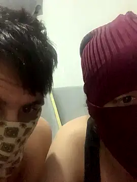 3Omar45 online show from November 8, 10:57 pm