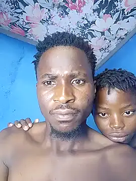 Snapshot of King00219 chatting on February 13, 8:42 pm King00219 online show from February 13, 8:42 pm