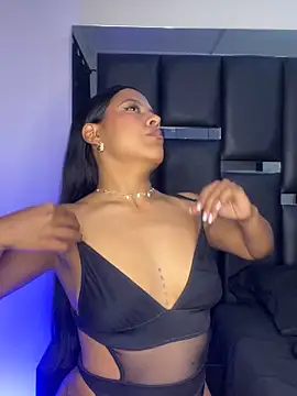 Kendra C online show from November 6, 1:09 am