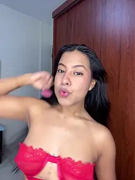 Snapshot of Kendra_C chatting on March 19, 12:43 am Kendra C online show from March 19, 12:43 am