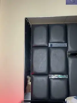 Kendra C online show from November 1, 2:18 am