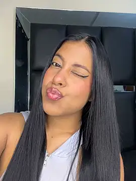 Kendra C online show from January 14, 1:42 am