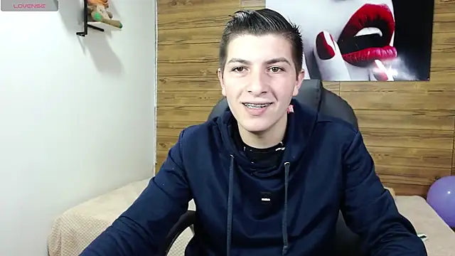 taner king online show from October 16, 3:04 am