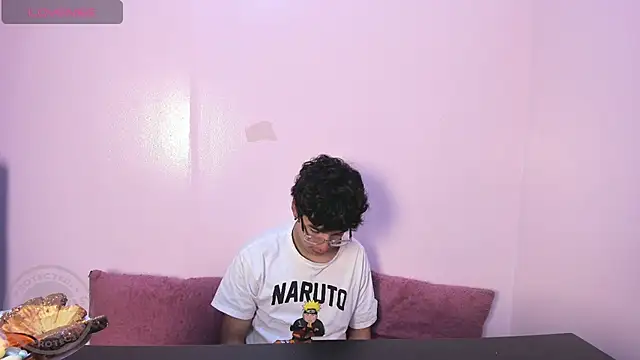 Snapshot of Desire_Ecstasy chatting on November 2, 1:49 pm Desire Ecstasy online show from November 2, 1:49 pm