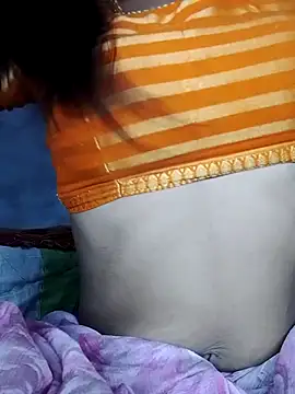 Snapshot of Hut_rotu_cute chatting on September 11, 8:53 pm Hut rotu cute online show from September 11, 8:53 pm