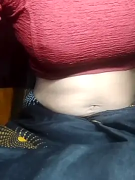 Snapshot of Hut_rotu_cute chatting on October 19, 9:06 pm Hut rotu cute online show from October 19, 9:06 pm