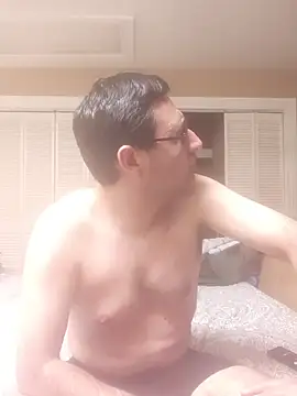 Gearsuit online show from April 7, 6:15 am