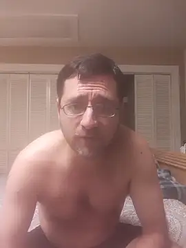 Gearsuit online show from March 31, 9:28 pm