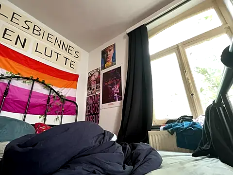 Snapshot of Styxlust chatting on September 8, 4:06 pm Styxlust online show from September 8, 4:06 pm