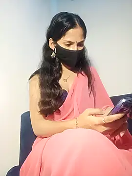 Snapshot of TheSassyGirl7 chatting on November 7, 6:45 pm TheSassyGirl7 online show from November 7, 6:45 pm