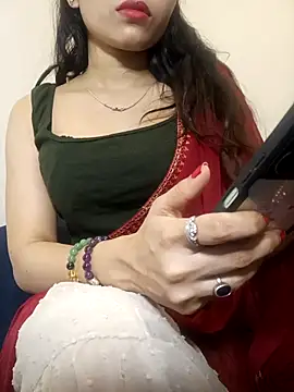 Snapshot of TheSassyGirl7 chatting on February 13, 6:41 pm TheSassyGirl7 online show from February 13, 6:41 pm