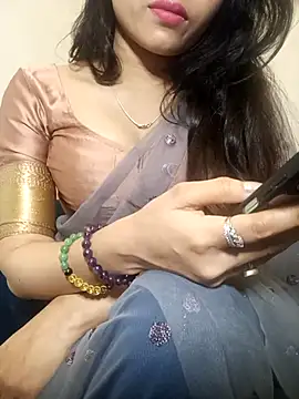 Snapshot of TheSassyGirl7 chatting on February 16, 6:50 pm TheSassyGirl7 online show from February 16, 6:50 pm