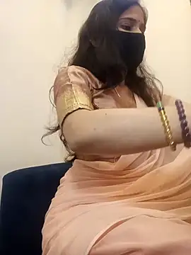 Snapshot of TheSassyGirl7 chatting on December 22, 7:47 pm TheSassyGirl7 online show from December 22, 7:47 pm