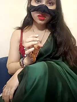 TheSassyGirl7 online show from March 29, 7:37 pm