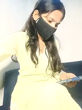 Snapshot of TheSassyGirl7 chatting on November 11, 6:36 pm TheSassyGirl7 online show from November 11, 6:36 pm