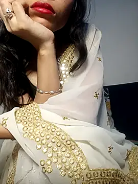 Snapshot of TheSassyGirl7 chatting on November 8, 7:06 pm TheSassyGirl7 online show from November 8, 7:06 pm