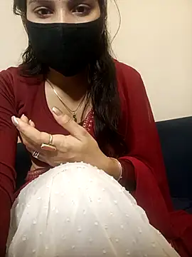 Snapshot of TheSassyGirl7 chatting on February 24, 7:04 pm TheSassyGirl7 online show from February 24, 7:04 pm