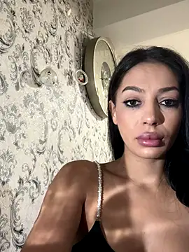 Bella Vixen  online show from September 9, 9:57 pm