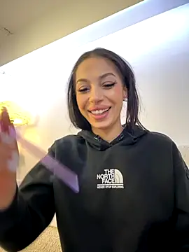 Bella Vixen  online show from October 13, 7:26 pm